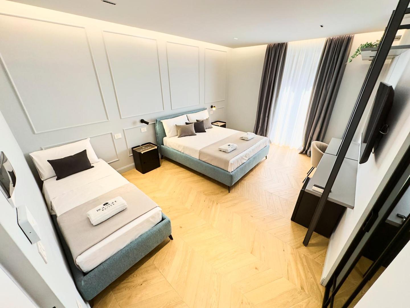 Boutique Suites - Palazzo Rodota 1783 코센차 외부 사진